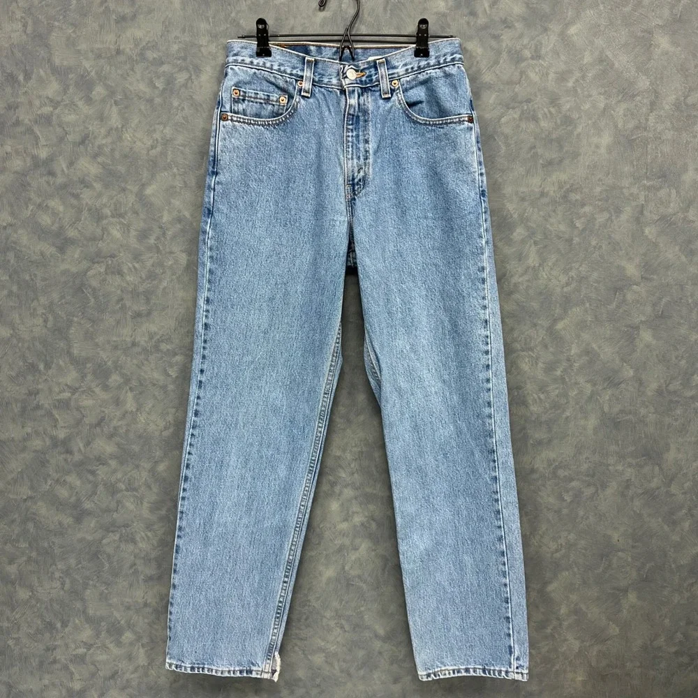 VTG Levi's 550 Relaxed Fit‎ Jeans Light Wash Denim USA Made *W30 L30 *Distressed